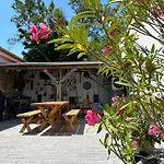 Nyaralohaz * Balatonalmadi