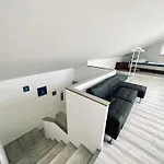 Nyaralohaz Holiday home Balatonalmadi